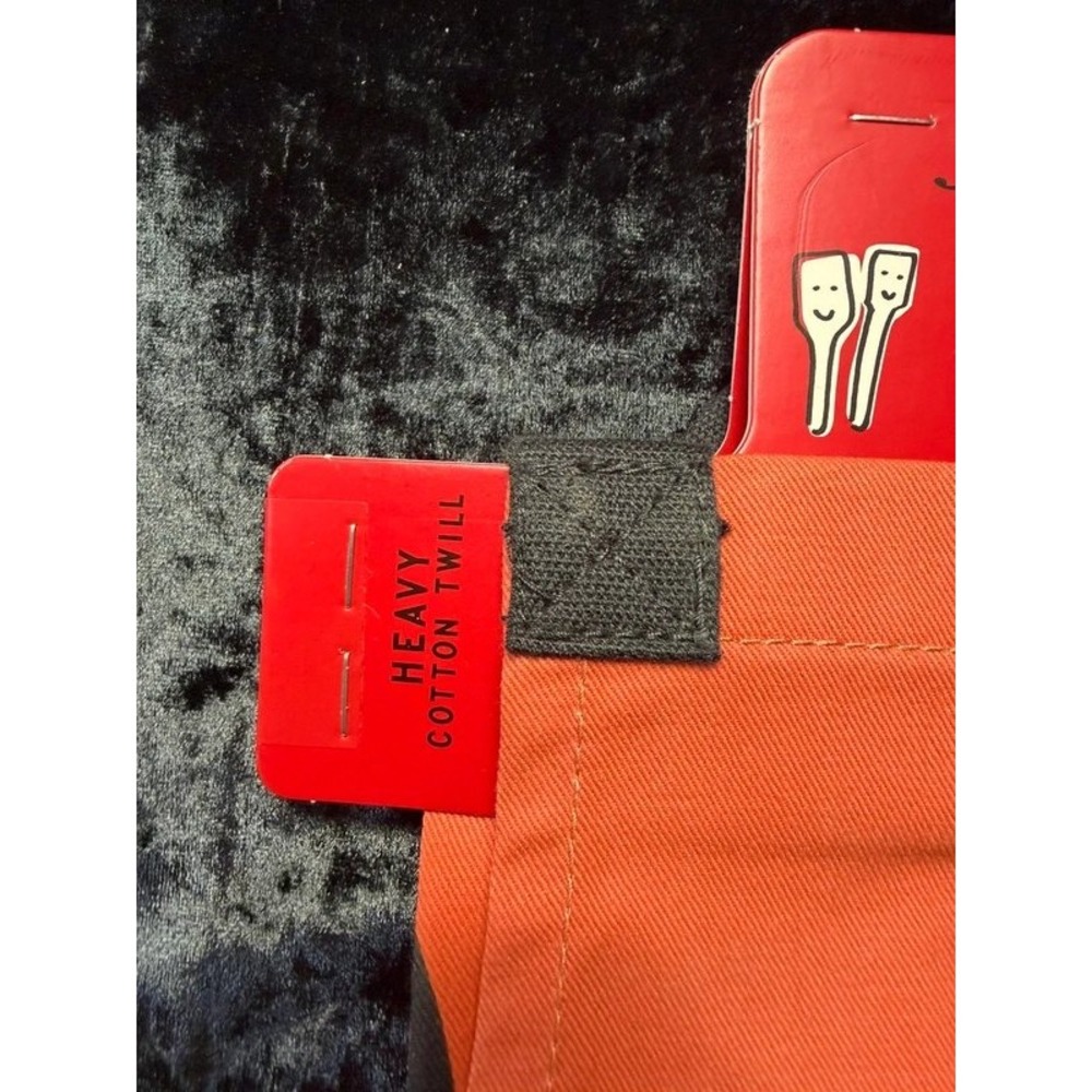 Blue Q Dogs Apron Cotton Twill 28x31 Adjustable Neck Pockets NWT WW813 - Picture 10 of 10
